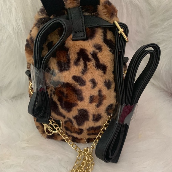 Mini Fur Backpack - Picture 4 of 4